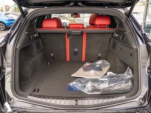 New 2025 Alfa Romeo Stelvio Sprint w/ Veloce Package AWD/4WD image 8