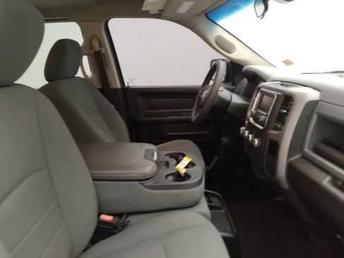 Used 2018 RAM 1500 Express w/ Express Value Package RWD image 21