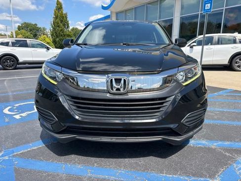 Used 2019 Honda HR-V LX image 3