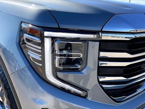 Certified 2026 GMC Sierra 1500 SLT image 33