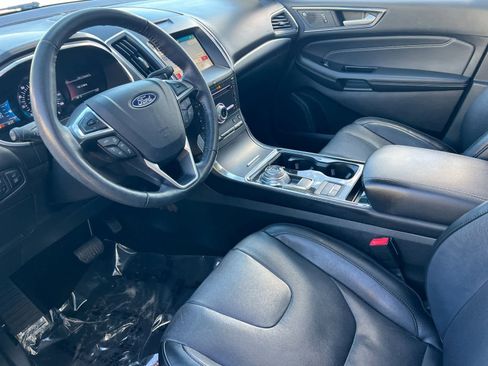 Used 2019 Ford Edge Titanium w/ Equipment Group 301A image 11