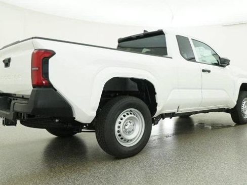 New 2026 Toyota Tacoma SR AWD/4WD image 22