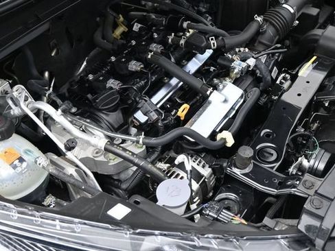 Used 2024 Nissan Kicks SR w/ SR Premium Package FWD image 47