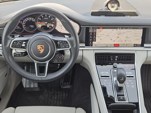 Certified 2019 Porsche Panamera GTS AWD/4WD image 25