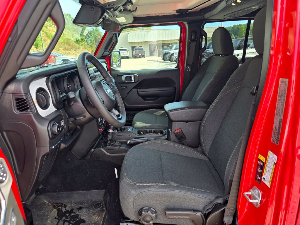 Used 2025 Jeep Wrangler Unlimited Sport S 4xe AWD/4WD image 4