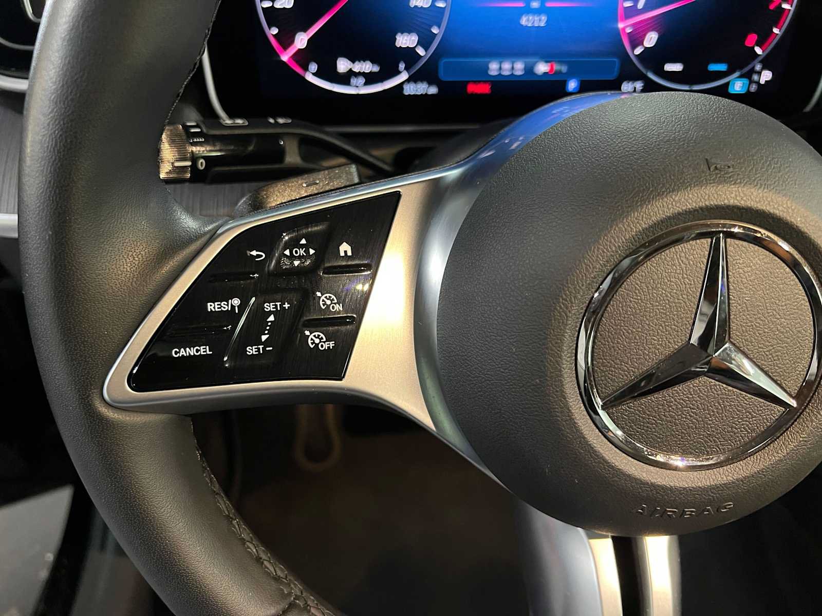 Used 2026 Mercedes-Benz C 300 4MATIC Sedan image 30