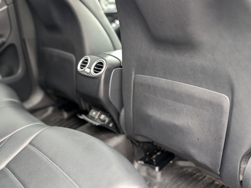 Used 2018 Mercedes-Benz GLC 300 4MATIC image 47