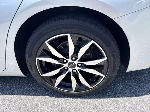 Used 2020 Chevrolet Malibu RS FWD image 19