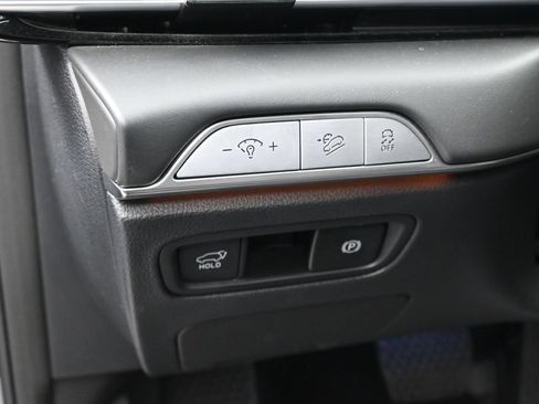Used 2025 Genesis GV80 2.5T Standard AWD/4WD image 17