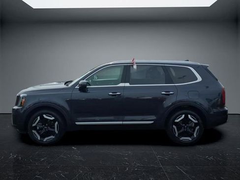 Used 2025 Kia Telluride S AWD/4WD image 4