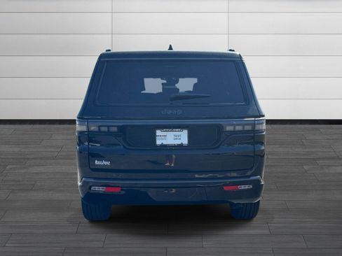 New 2026 Jeep Grand Wagoneer Limited AWD/4WD image 5