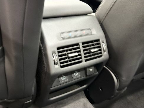 Used 2026 Land Rover Discovery Sport Landmark AWD/4WD image 26