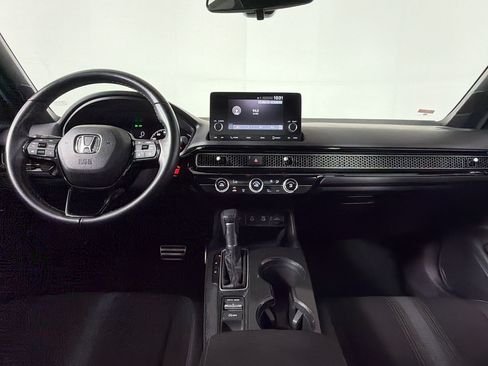 Used 2025 Honda Civic Sport image 14