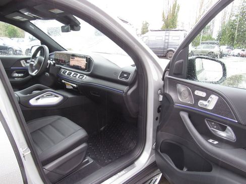 New 2026 Mercedes-Benz GLS 450 GLS 450 image 18
