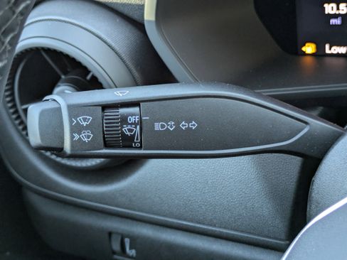 New 2025 Chevrolet Colorado Trail Boss w/ Off-Road Front Bumper Package image 17