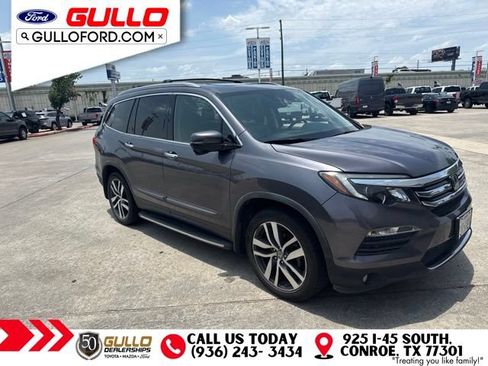 Used 2018 Honda Pilot Touring image 2