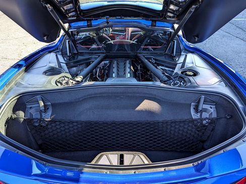 Used 2021 Chevrolet Corvette Stingray Premium Cpe w/ Z51 Performance Package image 39