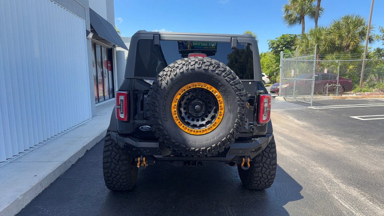 Used 2022 Ford Bronco Badlands AWD/4WD image 6