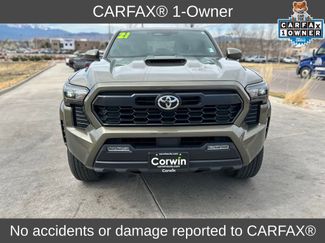 Used 2025 Toyota Tacoma TRD Sport video 2