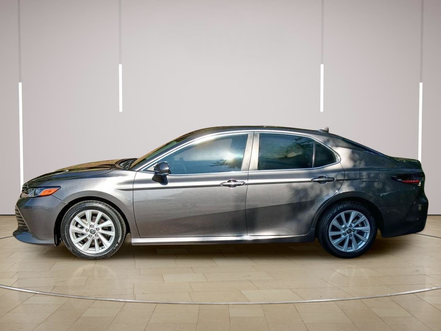 Used 2024 Toyota Camry LE w/ Convenience Package FWD image 6