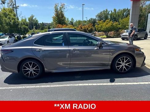 Used 2024 Toyota Camry SE w/ Convenience Package FWD image 7
