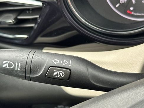 Used 2022 Buick Encore GX Preferred w/ Sport Touring Package image 37