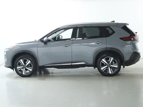 Used 2022 Nissan Rogue SL w/ SL Premium Package image 39