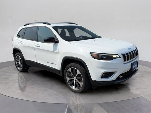 Used 2022 Jeep Cherokee Limited w/ Elite Package AWD/4WD image 9