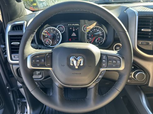 New 2026 RAM 1500 Big Horn w/ Night Edition image 17