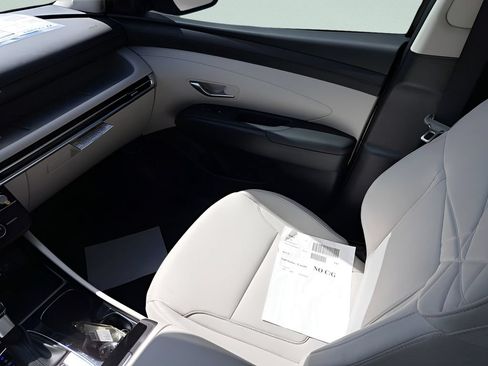 New 2026 Hyundai Tucson SE FWD image 12
