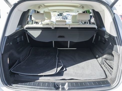 Used 2022 Mercedes-Benz GLB 250 4MATIC image 10