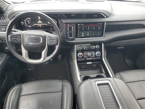 Certified 2022 GMC Yukon Denali image 15