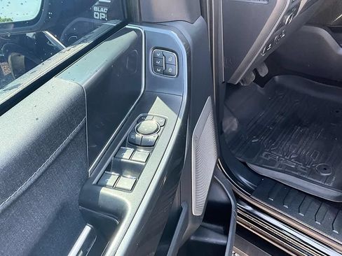 Used 2022 Ford F150 Lariat w/ Equipment Group 502A High AWD/4WD image 15