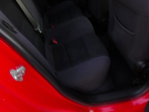 Used 2014 Chevrolet Cruze LT image 20