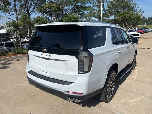 New 2026 Chevrolet Tahoe High Country AWD/4WD image 11