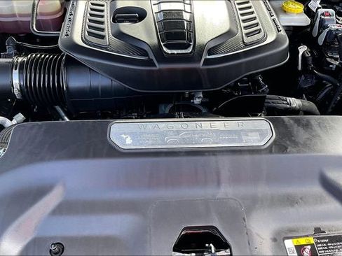 Used 2024 Jeep Wagoneer Series II w/ Flexible Seating Group image 29