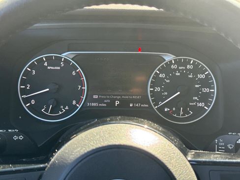 Used 2022 Nissan Rogue SL w/ SL Premium Package image 19