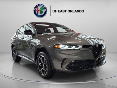 New 2025 Alfa Romeo Tonale w/ Premium Package