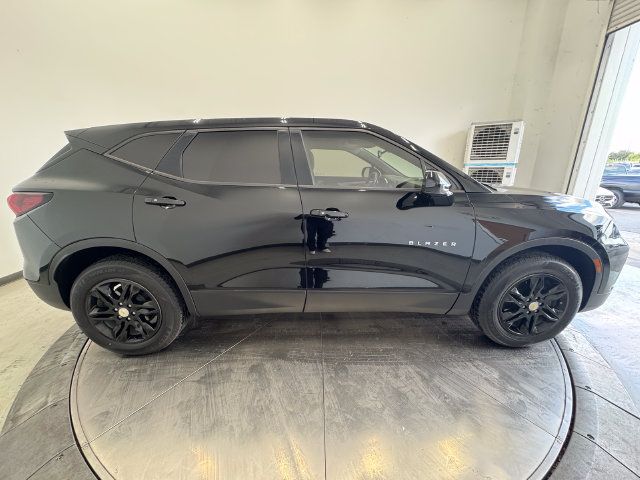 Used 2019 Chevrolet Blazer LT FWD image 15