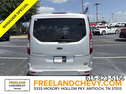 Used 2022 Ford Transit Connect XLT FWD image 4