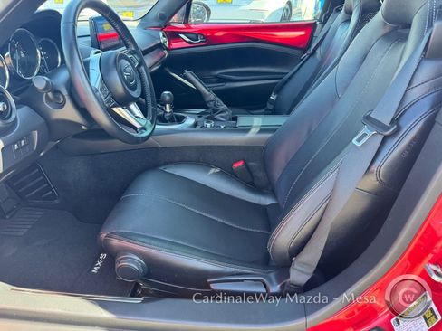 Used 2022 MAZDA MX-5 Miata Grand Touring RWD image 12