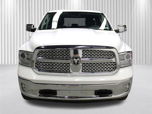 Used 2014 RAM 1500 Laramie w/ Convenience Group AWD/4WD image 41