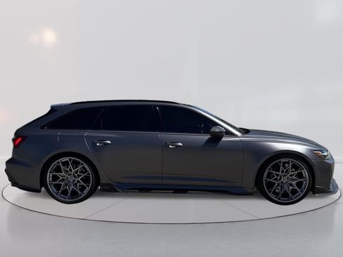 Used 2022 Audi RS 6 AWD/4WD image 4