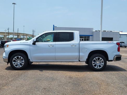 New 2026 Chevrolet Silverado 1500 LTZ AWD/4WD image 2