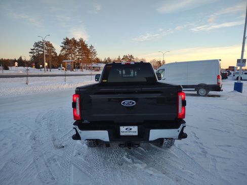 Used 2024 Ford F350 Lariat image 4