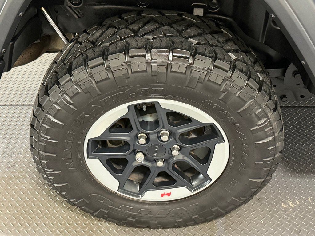 Used 2018 Jeep Wrangler Unlimited Sport S AWD/4WD image 18