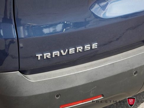 Used 2022 Chevrolet Traverse LT FWD image 38