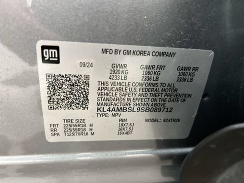 Used 2025 Buick Encore GX Preferred FWD image 27