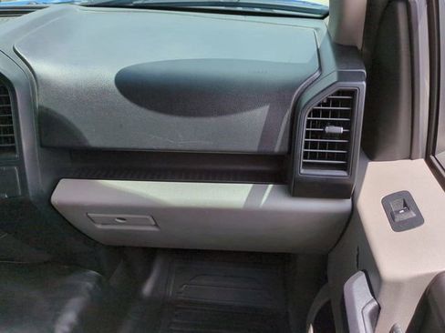 Used 2019 Ford F150 XL w/ Equipment Group 101A Mid RWD image 16