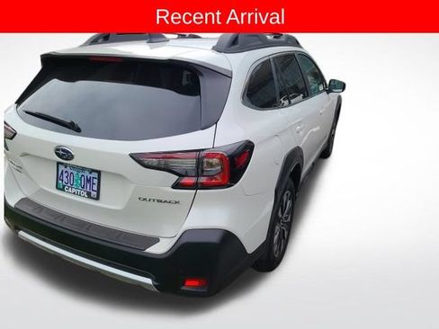 Used 2025 Subaru Outback Limited w/ Popular Package #2 AWD/4WD image 11
